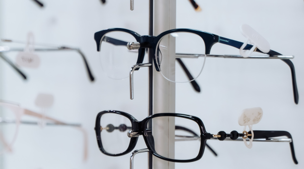 【管家婆分銷ERP軟件】眼鏡行業(yè)數(shù)字化轉(zhuǎn)型攻略，速速收藏